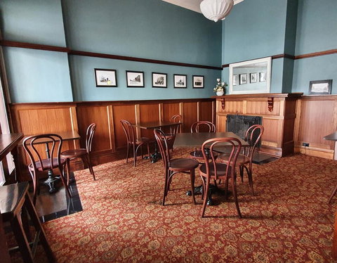 Royal Hotel - Hotel QLD 1