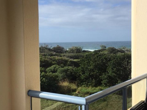 Salerno On The Beach - Hotel QLD 2