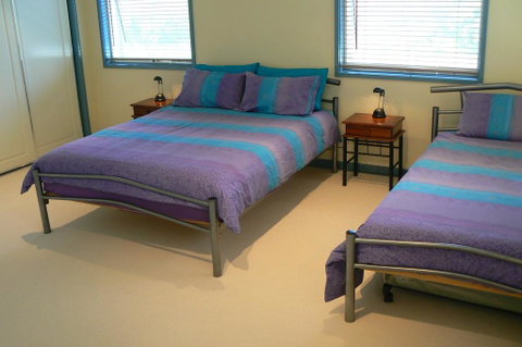 Sandy Point Beach Escape 2 Bedroom Apartment - Hotel QLD 3
