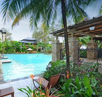 Sea Temple 220 Queen Spa Studio Beachfront Resort