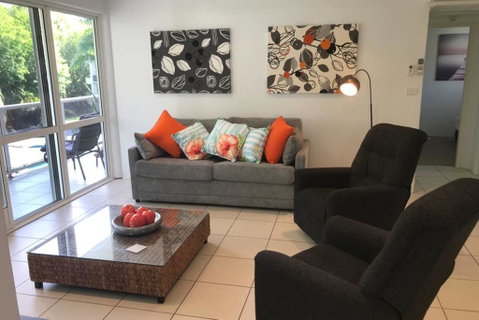 Secluded Tropical Apartment - Hotel QLD 3