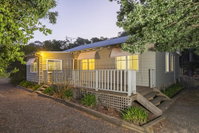 Book Halls Gap Accommodation Vacations Hotel QLD Hotel QLD