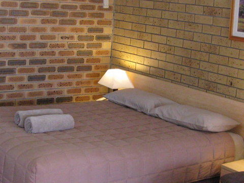Settlers Motor Inn - Hotel QLD 2