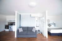 Siesta Central Apartments