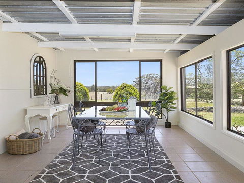Silky Oak Cottage - Cosy With Country Views - Hotel QLD 0