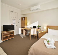Single Room w/ Private Bathroom in Brunswick - Hotel QLD