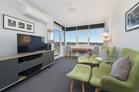 Stunning Ocean View Apartment !!! - Hotel QLD 1