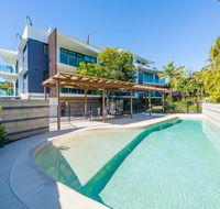 Stylish Beach Side Apartment - Unit 5 - 33 Lorikeet Drive - Hotel QLD