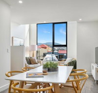 Stylish Townhouse - Hotel QLD