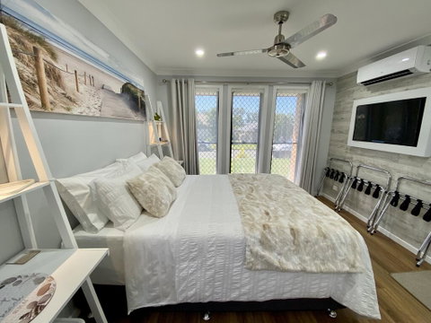 STYLISH UNIT - CLOSE TO DREAMWORLD - Hotel QLD 0