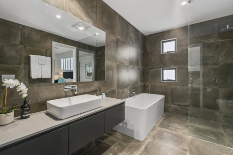 Summer Haven - Hotel QLD 2