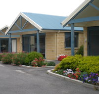 Summers Rest Units - Hotel QLD
