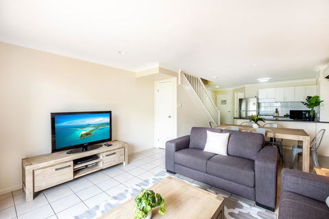 Sunset Waters Apartments - Hotel QLD 1