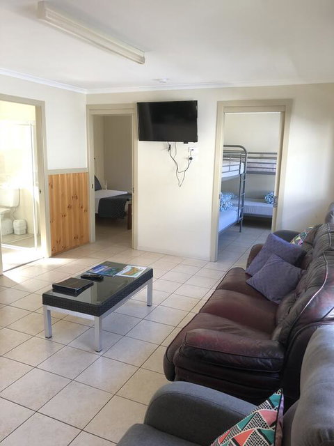 Surfrider Caravan Park - Hotel QLD 2