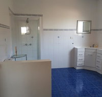 Symuya - Hotel QLD