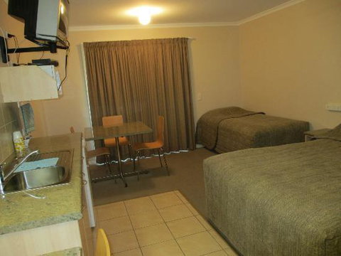 Tambo Mill Motel & Caravan Park - Hotel QLD 3
