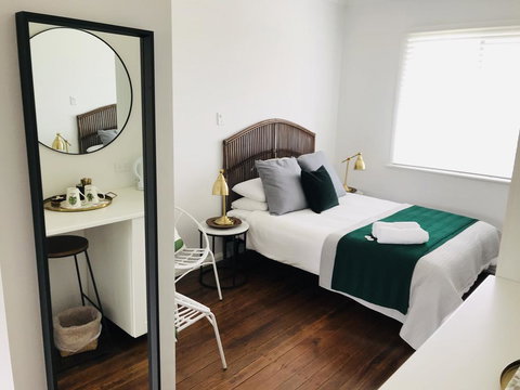 Tea Gardens Hotel - Hotel QLD 2