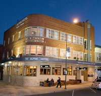 The Alpine Hotel - Hotel QLD