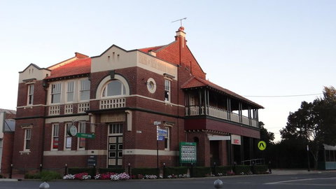 The Bank B&B West Wyalong - Hotel QLD 0