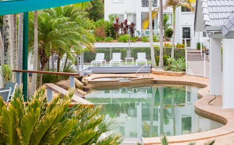 The Bay Apartments - Hotel QLD 1