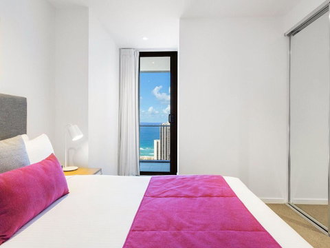 The Beach Broadbeach Private 2 Bedroom Ocean View - Hotel QLD 2