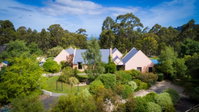 Book Kettering Accommodation Vacations Hotel QLD Hotel QLD