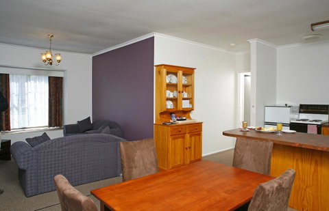 The Fox And Hounds Historic Hotel - Hotel QLD 20