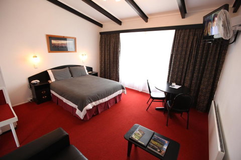 The Fox And Hounds Historic Hotel - Hotel QLD 16