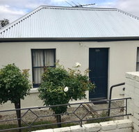 Omaroo House - panoramic water views - Hotel QLD