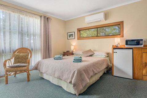 Green Views - Hotel QLD 13