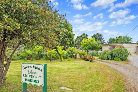Green Views - Hotel QLD 2
