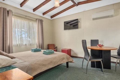 Green Views - Hotel QLD 0