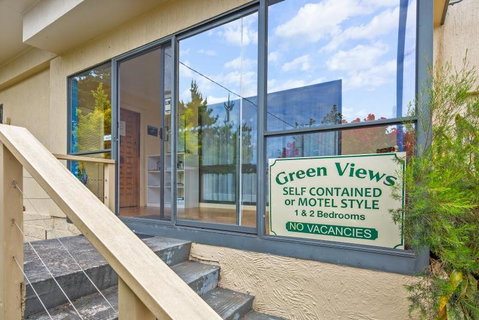 Green Views - Hotel QLD 9