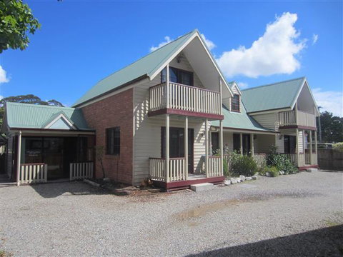 Kitty\'s Cottages - Managed By BIG4 Strahan Holiday Retreat - Hotel QLD 4