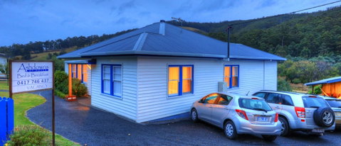 Ashdowns Of Dover - Hotel QLD 4