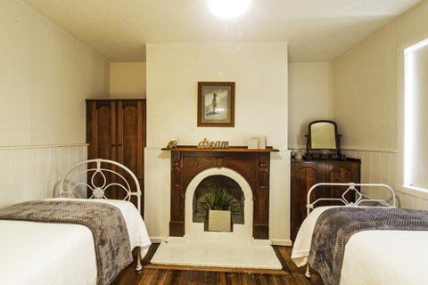 Touchwood Cottages - Hotel QLD 16
