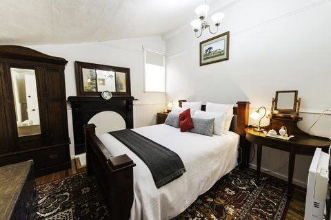 Touchwood Cottages - Hotel QLD 13