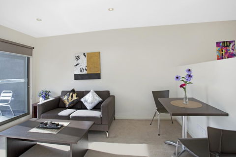 Astra Apartments Glen Waverley @Springvale RD - Hotel QLD 9
