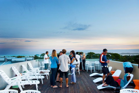 The Island Accommodation - Hotel QLD 8
