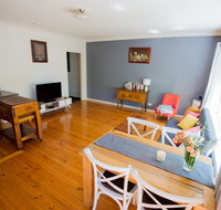 Flora Hill Creek Views - Hotel QLD