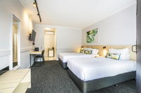 Book Chadstone Accommodation Vacations Hotel QLD Hotel QLD