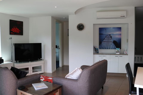 130 At The Waves - Hotel QLD 5