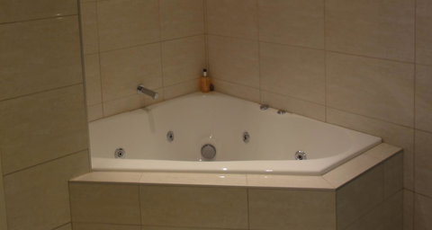 130 At The Waves - Hotel QLD 17