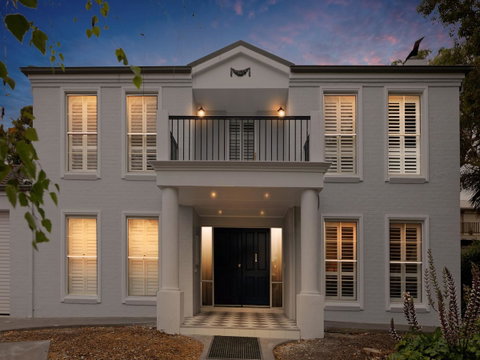 Sandymount - Hotel QLD 21