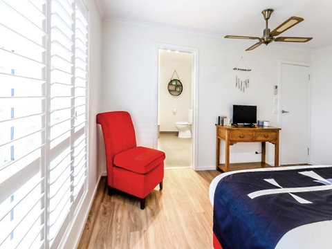 Sandymount - Hotel QLD 25