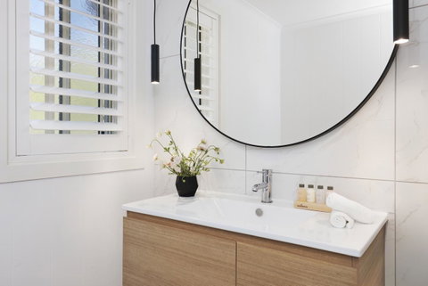 Sandymount - Hotel QLD 6