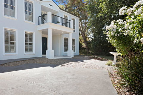 Sandymount - Hotel QLD 14