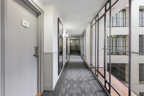 The Savoy Hotel On Little Collins Melbourne - Hotel QLD 21