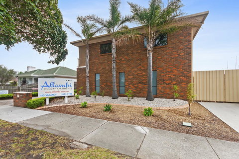 Allambi Holiday Apartments - Hotel QLD 5