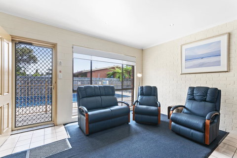 Allambi Holiday Apartments - Hotel QLD 13